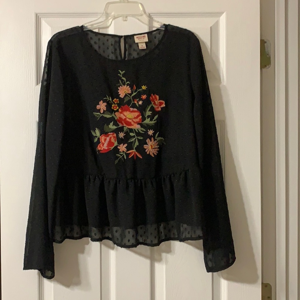 Black floral top